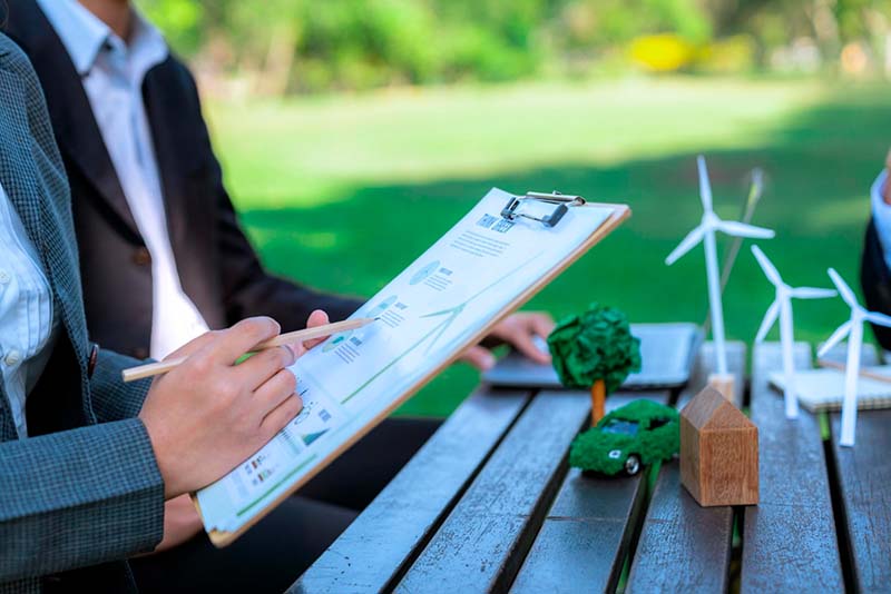 Eficiencia energética y fuentes renovables en licitaciones y compras públicas